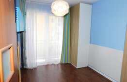 Apartament decomadat, spatiu generos, etaj intermediar, parcare cu CF, zona Porii