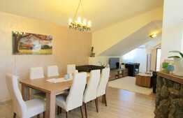 Apartament in vila, 4 camere, 123 mp. Zona Avram Iancu!