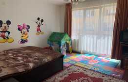Apartament 1 camera, 38 mp, etaj 2, orientare estica, zona strazii Florilor