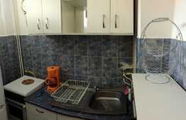 Garsoniera generoasa pe etaj intermediar, zona Expo Transilvania