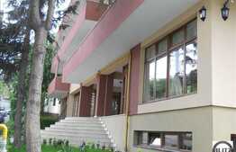 Suprafata Generoasa, Zona De Top, Panorama Deosebita, Calitate Superioara !