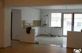 Suprafata Generoasa, Zona De Top, Panorama Deosebita, Calitate Superioara !