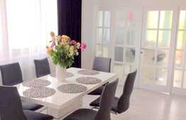 Oportunitate! Casa individuala, 325 mp utili, teren 863 mp, front 25 ml, zona Sopor