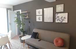 Cauti un apartament cu gradina, parcare, sa fie intr-un bloc nou si mobilat modern? Ai gasit oferta! 