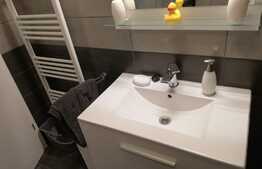 Cauti un apartament cu gradina, parcare, sa fie intr-un bloc nou si mobilat modern? Ai gasit oferta! 