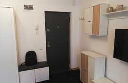 Cauti un apartament cu gradina, parcare, sa fie intr-un bloc nou si mobilat modern? Ai gasit oferta! 