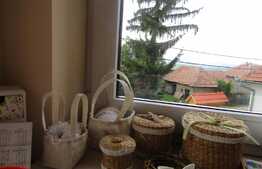 De vanzare casa finisata, la cheie, Exterior Sud