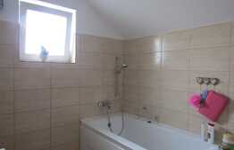 De vanzare casa finisata, la cheie, Exterior Sud