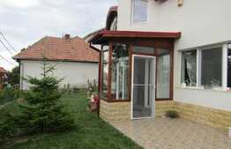 De vanzare casa finisata, la cheie, Exterior Sud