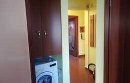 Apartament 3 camere, 74 mp, decomandat, garaj si loc de parcare, zona strazii Nicolae Titulescu