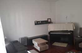 Scadere de pret si vanzare urgenta! De vanzare casa cuplata 39 mp, curte comuna, zona Garii!