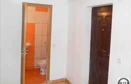 2 camere de vanzare in imobil tip vila!