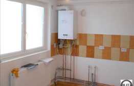 2 camere de vanzare in imobil tip vila!