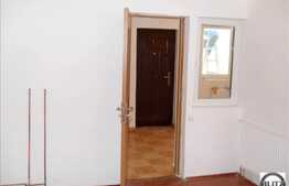 2 camere de vanzare in imobil tip vila!