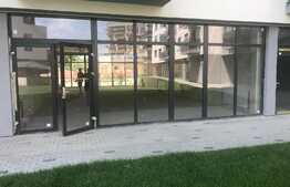 Spatiu comercia, vitrina generoasa, pentru investitie sau activitate proprie. 