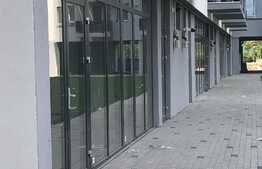 Spatiu comercia, vitrina generoasa, pentru investitie sau activitate proprie. 