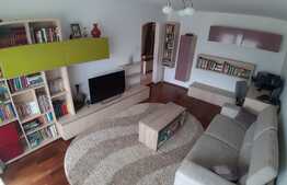 Apartament 3 camere, 66 mp, decomandat, zona Plopilor! La Cheie!