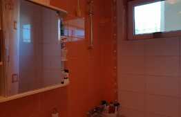 Apartament de vanzare cu 3 camere in zona buna, Floresti!