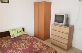 Apartament 1 camera, decomandat, 38 mp, zona strazii Eroilor !