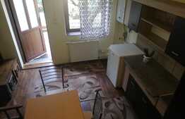 Apartament 2 camere, 45 mp, acces la gradina, zona UMF