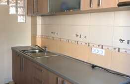 Apartament 3 camere, 67mp, zona strazii Luceafarului