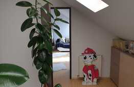 Apartament 3 camere, lux, 2 nivele, 83mp, super pret!