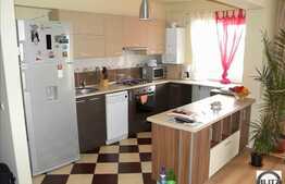 Vanzare 2 camere superfinisat! Modern mobilat!