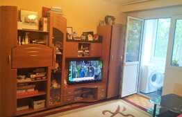 Apartament 3 camere, etaj intermediar, zona Minerva