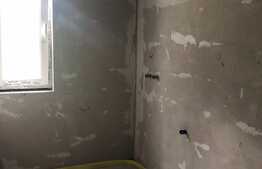 Triplex de vanzare, 113 mp, priveliste deosebita, incalzire in pardoseala, zona de case ! 