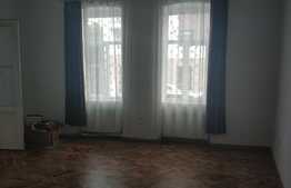 Spatiu central Birou  55 mp, zona Piata Mihai Viteazu