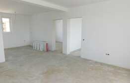 Pret atractiv! Etaj intermediar! Zona Terra