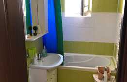 Apartament 3 camere, 65 mp, Zona Casa Radio