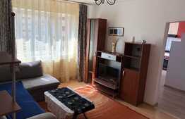 Apartament 3 camere, 65 mp, Zona Casa Radio