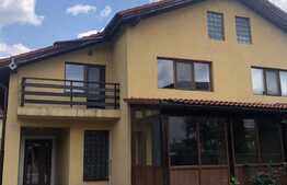 Casa cuplata, finisata, expunere vestica, 125 mp, zona Florilor
