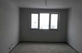 Apartament cu 3 camere, 86.23 mp, CF, zona Vivo 