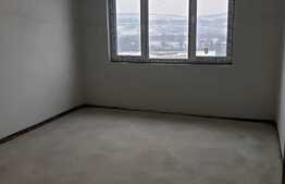 Apartament cu 3 camere, 86.23 mp, CF, zona Vivo 