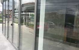 Spatiu comercial, unicat, la strada