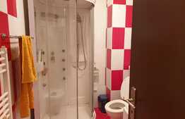 Apartament 3 camere, 2 parcari, plus gradina !