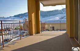 Apartament superfinisat 2 camere + 33 mp Terasa!