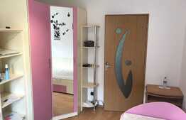 Apartament 3 camere decomandate, 72 mp, garaj, zona Piata Flora