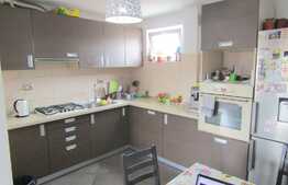 Apartament 2 camere, 53 mp, loc de parcare in curte privata, zona Kaufland