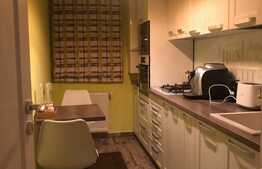 Apartament 2 camere, decomandat, garaj, zona Tetarom