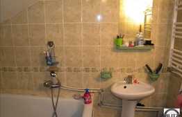 2 camere cu scara interioara pe strada Horea