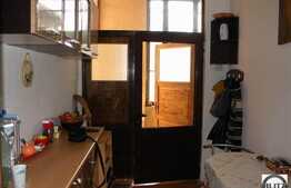 2 camere cu scara interioara pe strada Horea