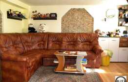 2 camere cu scara interioara pe strada Horea