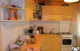 54 mp decomandat pe Fabricii