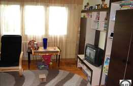 54 mp decomandat pe Fabricii