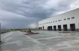 Hala moderna, aproape de aeroport, 3000 mp 