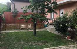 Casa individuala de vanzare, 125 mp, garaj, 300  teren, zona Florilor  !