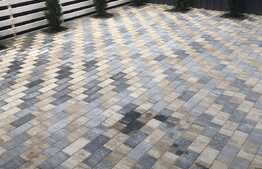 Casa insiruita de vanzare, finisata recent, constructie noua, zona Eroilor ! 